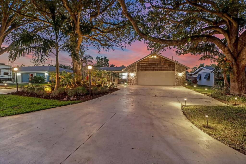 House W/ Heated Pool In Naples 5 Min To Beach Exterior foto